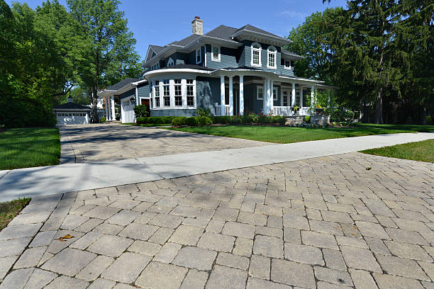 Best Brick Driveway Pavers  in Highland, KS